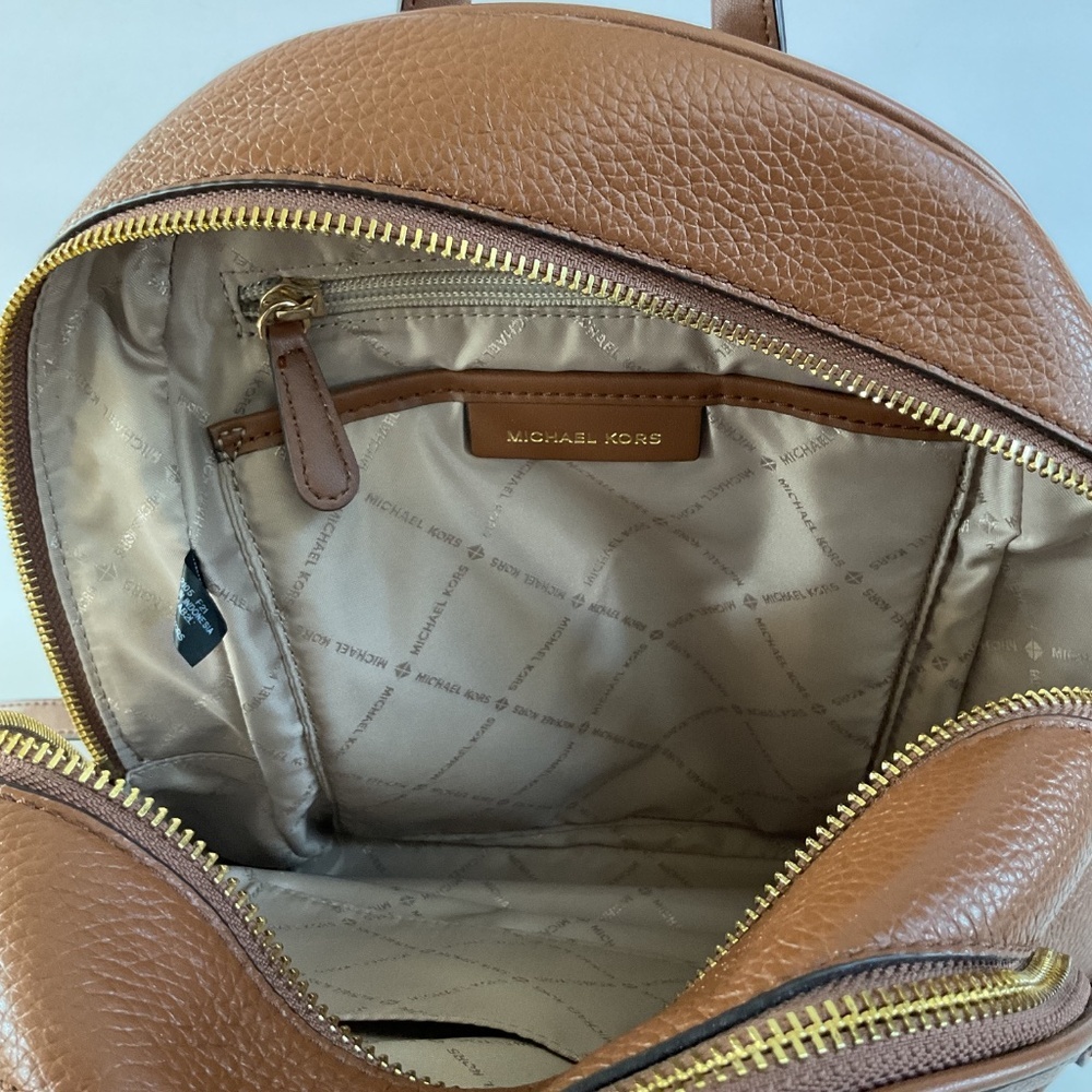 Michael Kors Adina Medium Pebbled Leather Backpack Brown Quite Luxury - Picture 9 of 16